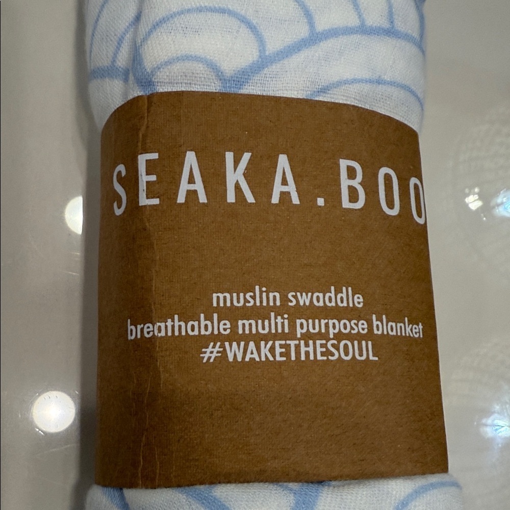 Seaka.Boo Blue Muslin Swaddle Blanket Breathable Blanket for Baby - Picture 2 of 5